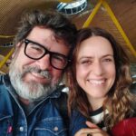 Itziar Ituño Instagram - Serendipity! Kasualidadeak bideak gurutzatzen dituenean, lagun... Increible-sospechosa casualidad que me cruza con mi amigo Fernando Soto en el aeropuerto. Que alegría!💫