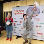 Ivan Zhvakin Instagram - Мой любимый фонд «Созидание» @bf_sozidanie . Это уже практически для меня вторая Семья!😌 Совсем недавно прошла еще одна благотворительная ярмарка, в которой я принял участие. Пряники, печеньки и детские улыбки!! А что еще нужно для счастья?!))) Плюс чистка кармы от благого дела, потому что благотворительность всегда несет добро и свет! Солнца в каждый дом!) #иванжвакин Moscow, Russia