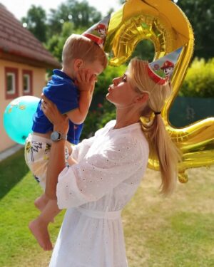 Iveta Lutovská Instagram - Všechno nejlepší, chlapečku můj! #2 #velkykluk #💙