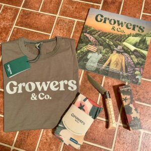 Ivy Winters Instagram - If you’re into growing your own food you must check out @growersandco Stunning magazine with quality QUALITY products!! So excited to get out into the garden and use my new harvesting knife. Thank you @growersandco for inspiring people to get dirty and go grow something! #GROWERS&CO #harvestknife #opinel #magazine #garden #food #quality #inspire