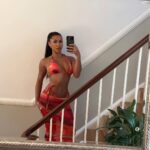 Izzy Fairthorne Instagram - is it still hot girl summer? @missyempire