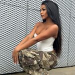 Izzy Fairthorne Instagram - I have the best hype man >> (pre last slide) @FashionNova full fit 🤍 #ad