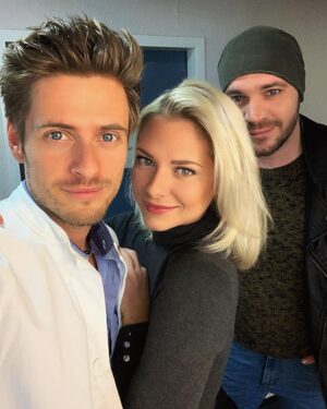 Jörn Schlönvoigt Instagram - Wir haben Patrick mit Photoshop hinzugefügt #crew #goodtimes #weekend #vibes