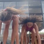 Júlia Mendes Instagram - As gatas estão descabeladas porém endorfinadas! Em dupla é sempre melhor! ♥️💦