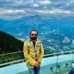 Jabar Abbas Instagram - Heaven on earth . Visited an amazing place #banff #Albarta canada . Thank you Syed Ahmad Umayma Sheikh and my brother Waseem Abbas for a wonderful day ❤️ love you all . Banff-Nationalpark