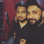 Jabar Abbas Instagram - Had an amazing recording session today ❤️ @nabeelurrehmanlutfi @danverkz.danial @aliasadmusicmad #TeamjabarAbbas Chota Bukhari