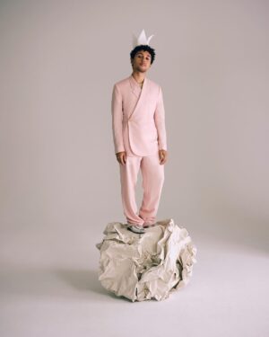 Jaboukie Young-White Instagram - honoredt to be a @teenvogue young hollywood cover
- // -
📸: nacho alegre / @nachoalegre
stylist: solange franklin / @solangefranklin
hair: dennis gots / @dennisgots
makeup: sarah uslan / @sarahuslan
manicure: holly falcone / @hollyfalconenails 
set design: bryn bowen / @bigtimebowen