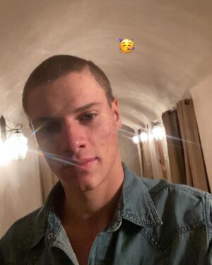 Jace Norman Instagram - New year new me. HAPPY NEW YEAR EVERYONE. Turn of the decade. new era. Fresh start for everyone.