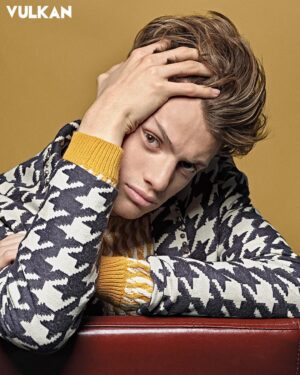 Jace Norman Instagram - Vulkan cover shoot. 
shot by: @tjmanou 
grooming by: @paige__davenport styled by: @styledbyfranzy 
cover of @vulkanmag