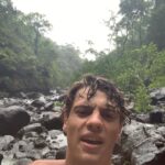 Jace Norman Instagram - Me attempting to take selfies in Kawai the my new favorite place. Living in a rain forest is a good idea