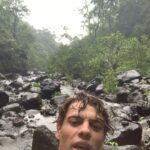 Jace Norman Instagram - Me attempting to take selfies in Kawai the my new favorite place. Living in a rain forest is a good idea