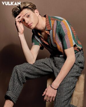 Jace Norman Instagram - Vulkan cover shoot. 
shot by: @tjmanou 
grooming by: @paige__davenport styled by: @styledbyfranzy 
cover of @vulkanmag
