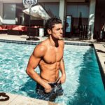 Jack Gilinsky Instagram – morning swim
