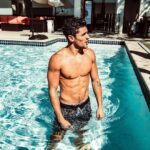 Jack Gilinsky Instagram – morning swim