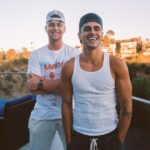 Jack Gilinsky Instagram - i love my friends. can’t believe it’s already august. how’s your summer going?