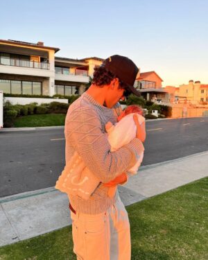 Jack Gilinsky Instagram - daddy’s girl