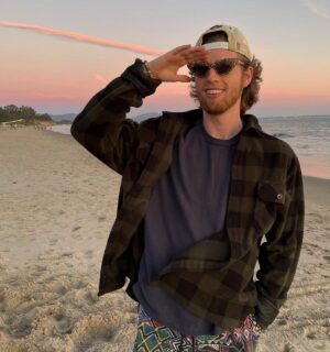 Jackson Pace Instagram - I cropped my feet out of the last slide because old men DM me asking for feet pics and it makes me uncomfortable. Have a great day!

No but fr, $50 for the full pic 👀