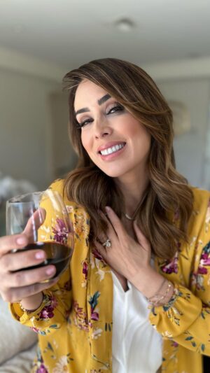 Jacqueline Bracamontes Instagram - Cuántos de ustedes tienen a alguna amiga en este estado emocional???? Yo a varias!!! 🙋‍♀️🙋‍♀️🙋‍♀️