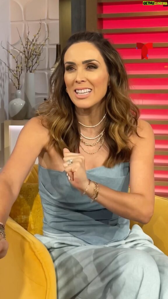 Jacqueline Bracamontes Instagram - ✨¿Qué es lo que más le emociona a Jacky Bracamontes de conducir los Premios Billboard 2023? ¡Aquí nos cuenta sobre sus preparativos previos al gran evento! 🙌 📺No te pierdas los #Billboards2023 el próximo 5 de octubre por @telemundo y @peacock