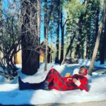 Jake Helgren Instagram - It’s a Onesie kinda Wednesday. ⛄️❄️ @ninthhousefilms #christmasmoviemaking #directorlife🎬🎥 📸: @meervisuals