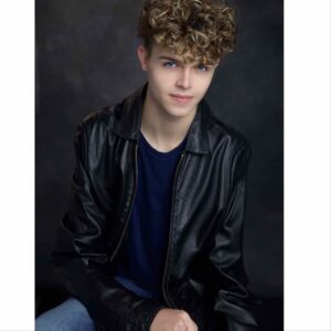 Jake Katzman Instagram - Amazing photoshoot with the talented @lisalynnphotodesign It was so much fun! More photos to come!!!.
.
.
.
.
.
.
.
.
.
#teen #actor #singersongwriter #singer #jakekatzman #grateful #intstragram #model