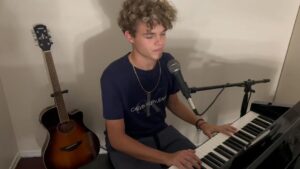 Jake Katzman Instagram - All I Ask cover @adele You know who this goes out to!! I will miss you!
.
.
.
.
#adele #alliask #teen #singer #songwriter #musician #livemusic