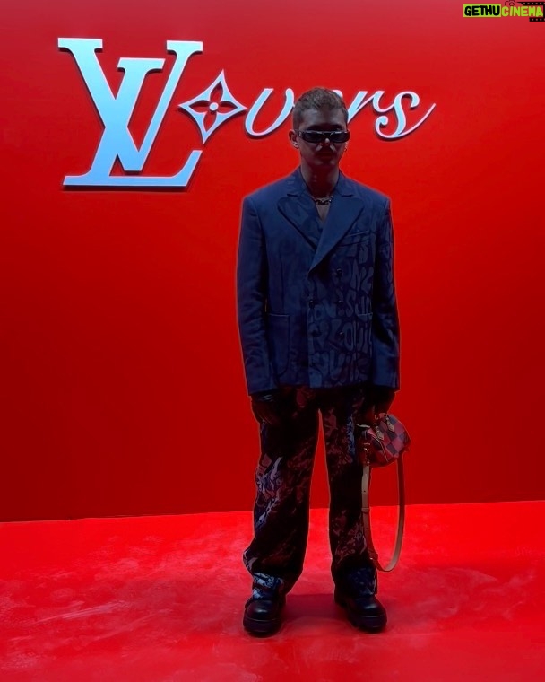 James Reid Instagram - PFW: Louis Vuitton Men’s FW24 🤠/10 #LVMenFW24 #PharrellWilliams #PFW #LouisVuitton @louisvuitton Paris, France