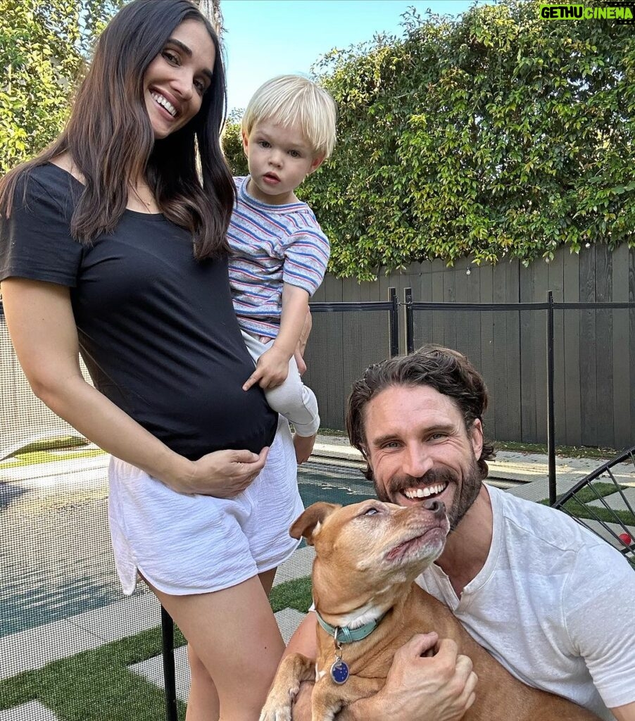 James William O'Halloran Instagram - Our family’s getting a little bigger in December 👨 👩 👦 👧 🐶 . . . #itsagirl Los Angeles, California