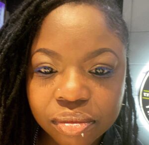 Jamie Foxx Instagram - Happy birthday to my beautiful for sister  @frequency11 “D”… you are magical you are beautiful you are the courageous lionesses #leoseason  And without you I would not be here… had you not made the decisions that you made I would’ve lost my life…. I love you forever and ever happy birthday sis  #swipeleft