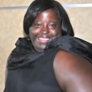 Jamie Foxx Instagram - Deondra I know ur in heaven making everyone laugh… and have everyone dancing to your songs. I miss you terribly, but I know that your soul is shining bright. I love u forever world Down syndrome day… @globaldownsyndrome 🙏🏾🙏🏾🙏🏾