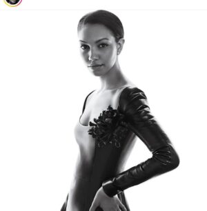 Jamie Foxx Instagram - The moment I saw you being born, I fell in love with your existence. You are a bright shining light in this world for everyone to see so I celebrate you on your big birthday happy 15×2 no one has any idea how much I love you. I love you to the moon and back. You are my saving grace you are my beautiful child Love you you have a beautiful soul so turn up and enjoy your beautiful day. Your daddy loves you. @corinnefoxx ❤️❤️❤️❤️❤️❤️#happybirthday #swipeleft