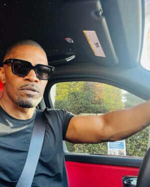 Jamie Foxx Instagram - This birthday is a special one…I wanna start by saying thank you to everyone that prayed for me when I was in a bad way… here lately I’ve been able to thank some of you personally but I want to say to all of you. I NEEDED EVERY PRAYER… you lifted me through… I was able to make it to today because of your prayers… I consider all of you my family… and thank you to my immediate family, and everybody who chipped in to make sure that I could celebrate on this day… I’m sending our complete joy to everybody… Cause if it’s my birthday it’s your birthday….. #swipeleft #sagittarius