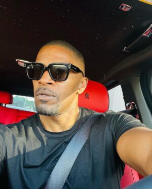 Jamie Foxx Instagram - This birthday is a special one…I wanna start by saying thank you to everyone that prayed for me when I was in a bad way… here lately I’ve been able to thank some of you personally but I want to say to all of you. I NEEDED EVERY PRAYER… you lifted me through… I was able to make it to today because of your prayers… I consider all of you my family… and thank you to my immediate family, and everybody who chipped in to make sure that I could celebrate on this day… I’m sending our complete joy to everybody… Cause if it’s my birthday it’s your birthday….. #swipeleft #sagittarius