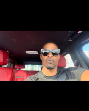 Jamie Foxx Instagram - This birthday is a special one…I wanna start by saying thank you to everyone that prayed for me when I was in a bad way… here lately I’ve been able to thank some of you personally but I want to say to all of you. I NEEDED EVERY PRAYER… you lifted me through… I was able to make it to today because of your prayers… I consider all of you my family… and thank you to my immediate family, and everybody who chipped in to make sure that I could celebrate on this day… I’m sending our complete joy to everybody… Cause if it’s my birthday it’s your birthday….. #swipeleft #sagittarius