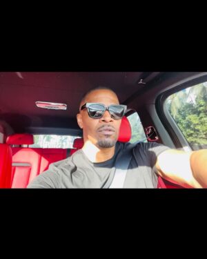 Jamie Foxx Instagram - This birthday is a special one…I wanna start by saying thank you to everyone that prayed for me when I was in a bad way… here lately I’ve been able to thank some of you personally but I want to say to all of you. I NEEDED EVERY PRAYER… you lifted me through… I was able to make it to today because of your prayers… I consider all of you my family… and thank you to my immediate family, and everybody who chipped in to make sure that I could celebrate on this day… I’m sending our complete joy to everybody… Cause if it’s my birthday it’s your birthday….. #swipeleft #sagittarius