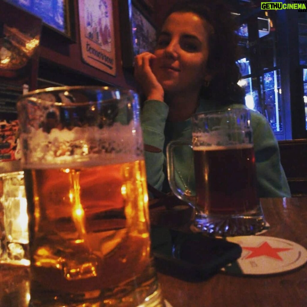 Jamie Lee O'Donnell Instagram - I miss traveling #amsterdam🇳🇱 #MassivePint