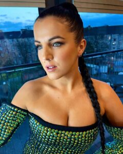 Jamie Lee O'Donnell Instagram - @baftascotland @nicoletulloch_mua @heyami_stylist_shop 💚