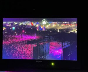 Jamie XX Instagram - Coachellaaa, that was so much fun! Thanks to everyone who came and danced their hearts out, It was a beautiful sight. I can’t wait for next week. Let’s do it again?