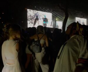 Jamie XX Instagram - Coachellaaa, that was so much fun! Thanks to everyone who came and danced their hearts out, It was a beautiful sight. I can’t wait for next week. Let’s do it again?