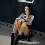Jane Wu Instagram - How are you?😉 #chinese #chinesegirl #sexydresses #photoshoot #photoportrait #actress #actresslife #actresshot #photography #人像摄影 #演员 #上海生活