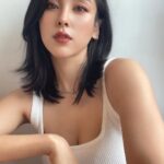 Jane Wu Instagram - Hello Jane!❤️ #chinesegirl #selfie #summertime 浙江橫店影視城