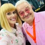 Janet Varney Instagram - When your Uncle Iroh wears pink… the same day you’re wearing your pink Uncle Iroh shirt 🫖🍵🐉 #avatarthelastairbender #atla #tlok #thelegendofkorra #korra #rsvlts #cscomiccon