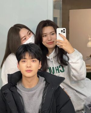 Jang Seung-jo Instagram - #혜나#송화#나의금손들♡