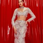 Janhvi Kapoor Instagram - So honoured to have had the opportunity to participate in such a big moment in history, the grand launch of the @jioworldplaza & thank you @manishmalhotra05 for having me walk for your spectacular show with my favourite @karanjohar ❤️ and the iconic @therealkarismakapoor 💕 #NewOrderOfStyle #MumbaiAtThePlaza #JioWorldPlaza