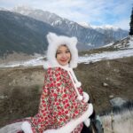 Janna Nick Instagram – Dhal Lake, Kashmir 📍
Apa harapan korang untuk tahun 2024?
Nak baca…. 🤍

#romantikaJannaDini 1 January 2024 
Di Astro Ria 9 malam
@flyairasia #flyairasia