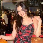Jannat Zubair Rahmani Instagram - Blessed, pretty and out of the mix ;)