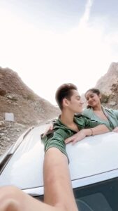 Jannat Zubair Rahmani Instagram - My baby brother - #JabMilaTu, you became my life’s biggest blessing! Chal ab, weekend pe without fighting, dekh #JabMilaTuOnJioCinema with me! @officialjiocinema #ad