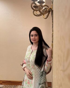Jannatul Ferdous Oishee Instagram - Ending up the day with gratitude in heart and love for all. Thanks to all the audience who made the first show of my film "Adam" houseful and also my Eid special. Eid Mubarak ❤️.
