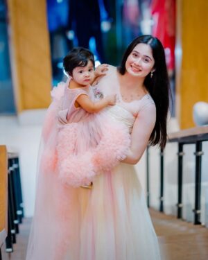Jannatul Ferdous Oishee Instagram - My angel, you are the most beautiful thing in the world to me.
MashaAllah, Alhamdulillah. 
#niece

Baby's outfit by @meherofficials
My outfit by @fardin_bayezid_production