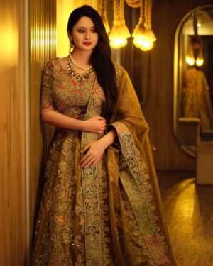 Jannatul Ferdous Oishee Instagram - ❤️

Wardrobe @meherofficials 

Makeover @elegant_makeover